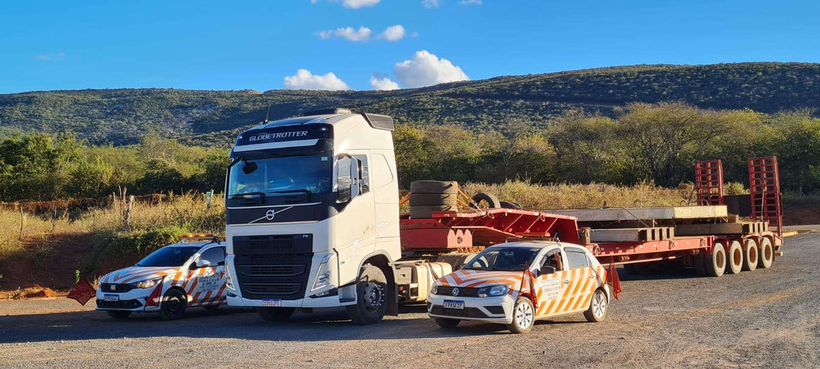 <span>Transporte</span>Escolta Credenciada Image