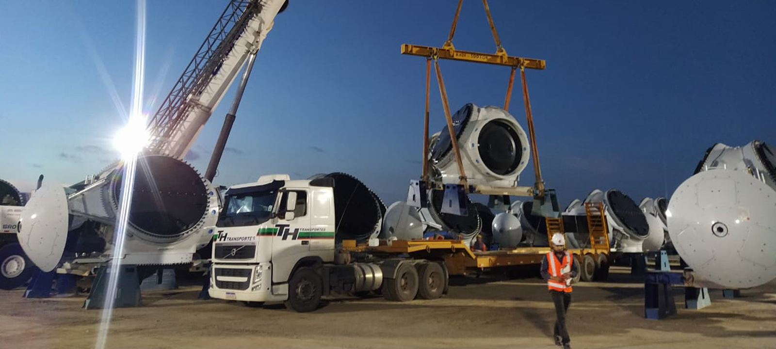 <span>Transporte</span>Componentes Eólicos Image